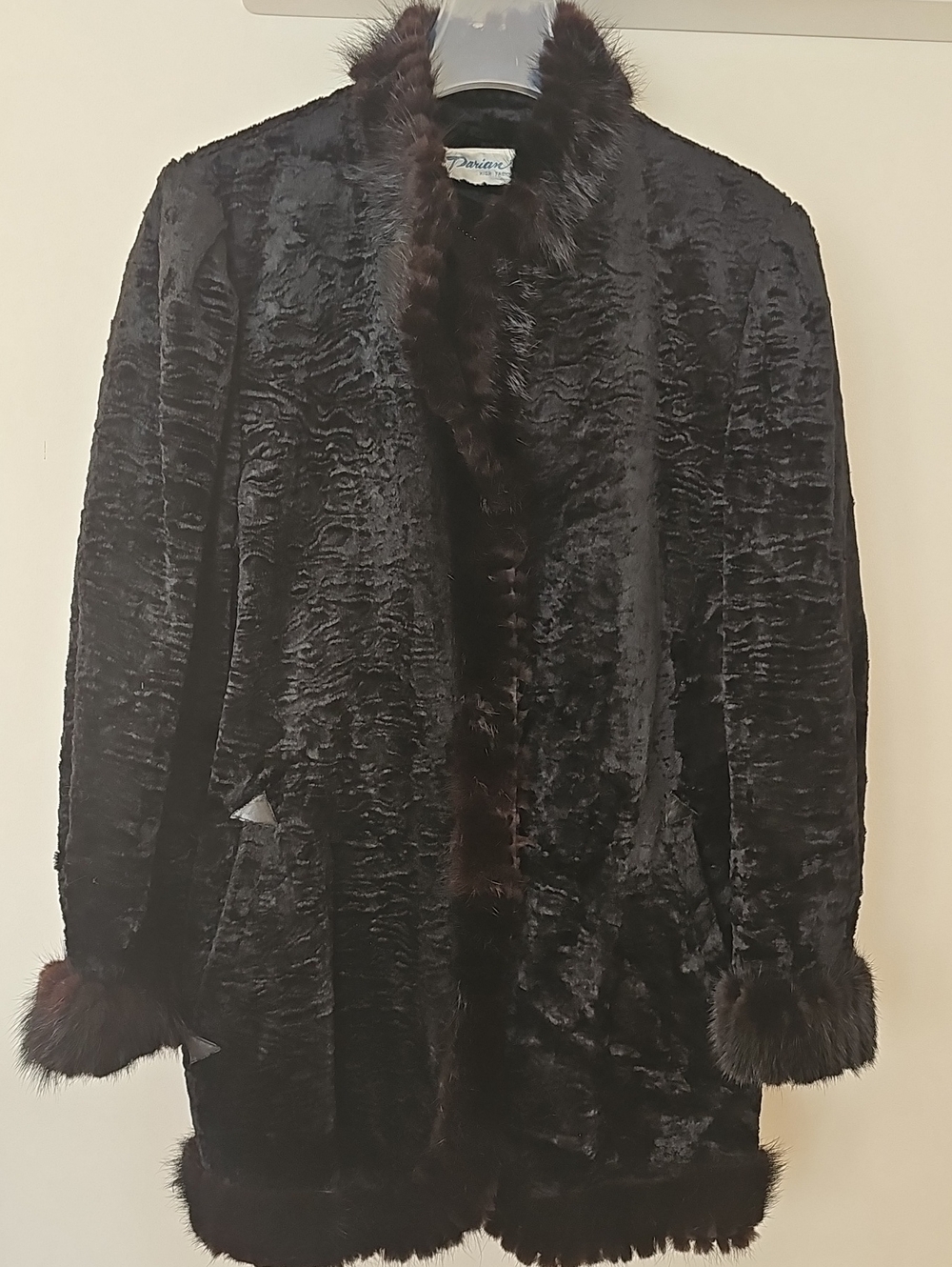Vintage Parian High Fashion Black Faux Fur And Mink Fur Trim Coat